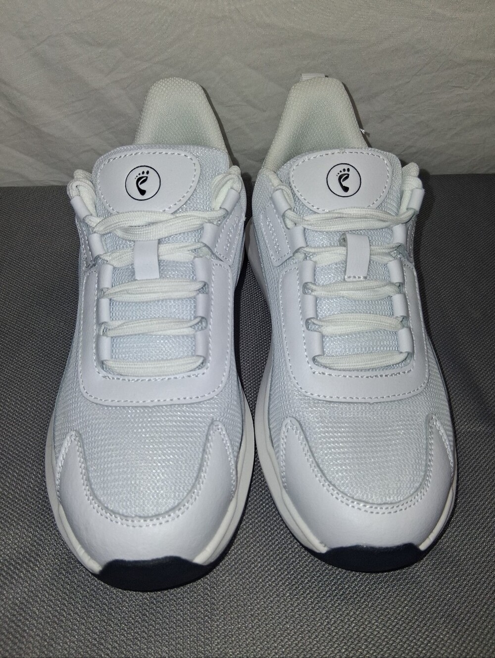 GroundingWell Earthing White Sneaker with Black Logo Accent - Picture 13 of 16